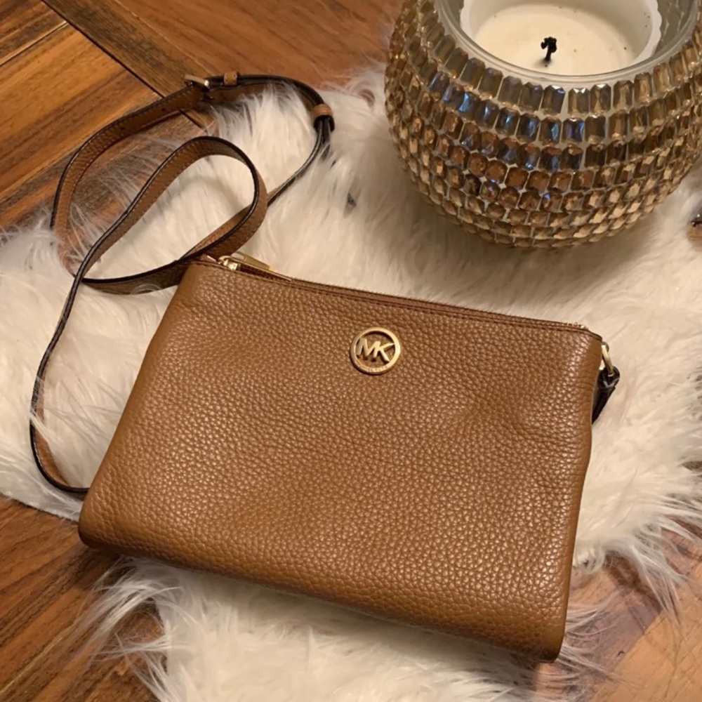*SOLD ON MERCARI* Michael Kors Crossbody Bag